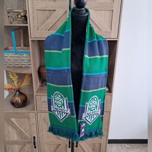New OKC Energy FC Soccer Oklahoma City Knit Scarf Unisex Green Blue White Fringe